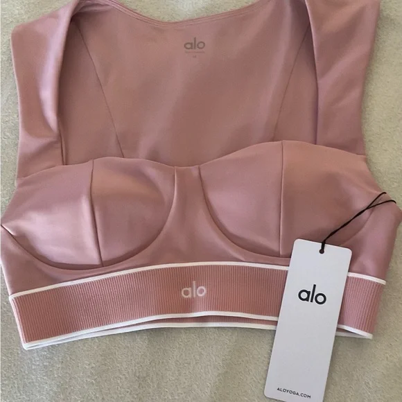 ALO Yoga Vintage Pink Supportive Sports Bralette - Picture 4 of 4